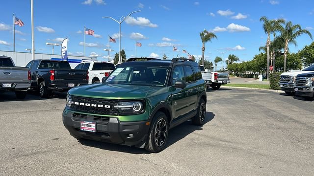 Certified 2025 Ford Bronco Sport Outer Banks w/ Outer Banks Tech Package+ AWD/4WD image 8