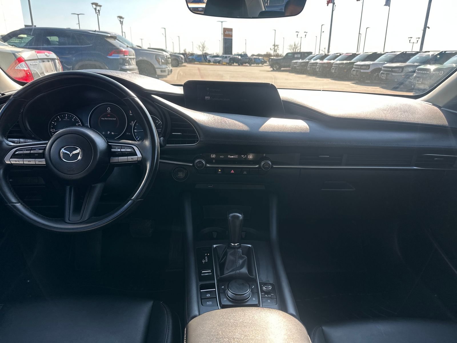 Used 2021 MAZDA MAZDA3 s image 11