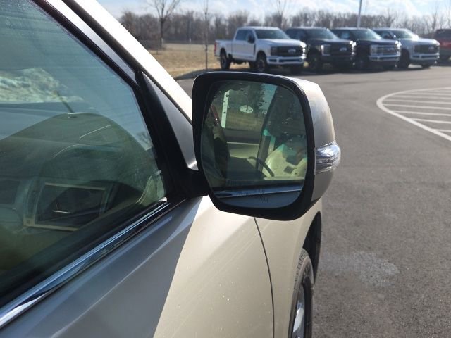 Used 2010 Lexus GX 460 Premium image 4