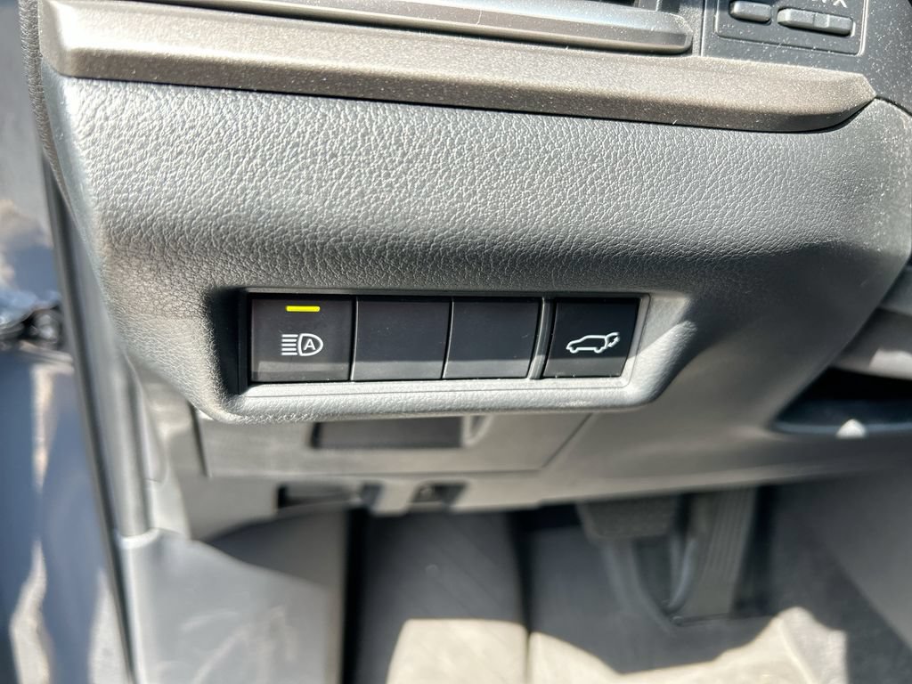 Used 2025 Toyota Grand Highlander FWD image 14