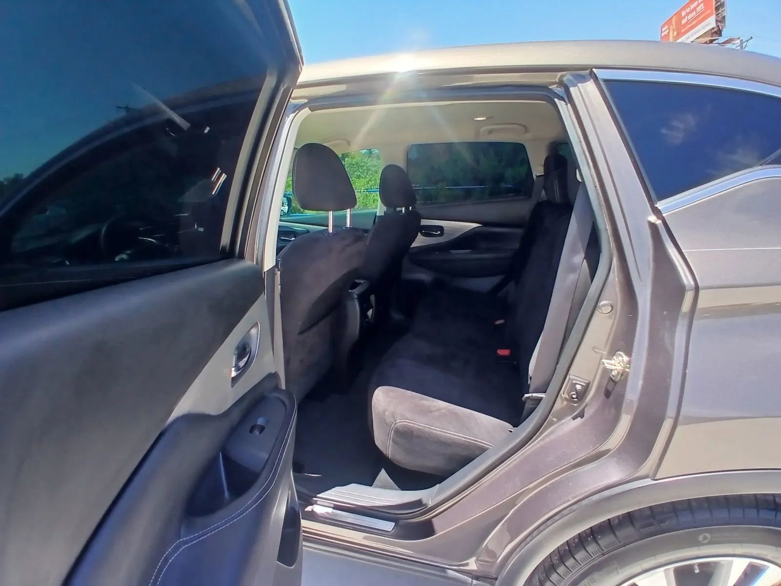 Used 2016 Nissan Murano S w/ Navigation Package FWD image 24