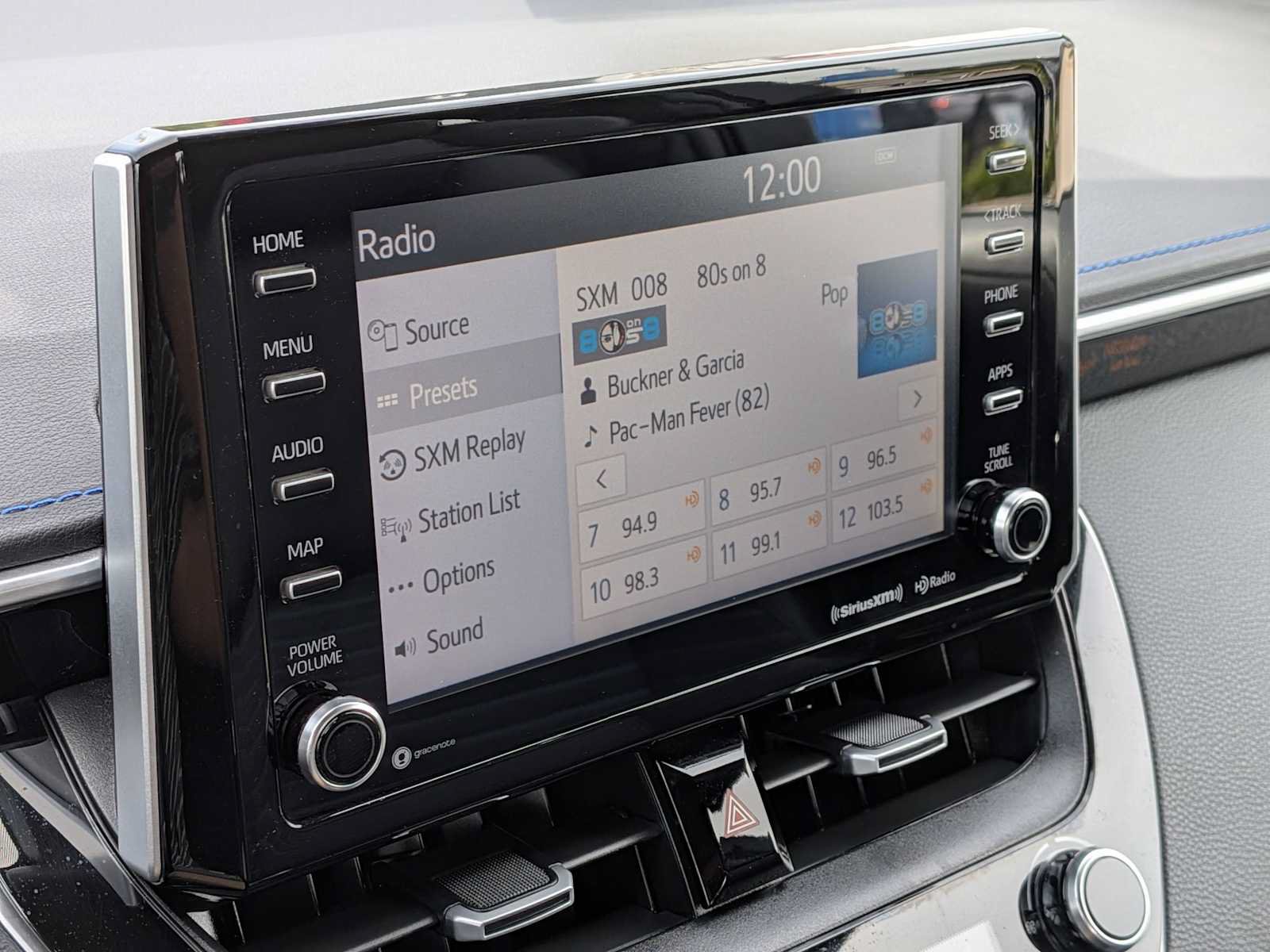 Used 2020 Toyota Corolla XSE FWD image 28