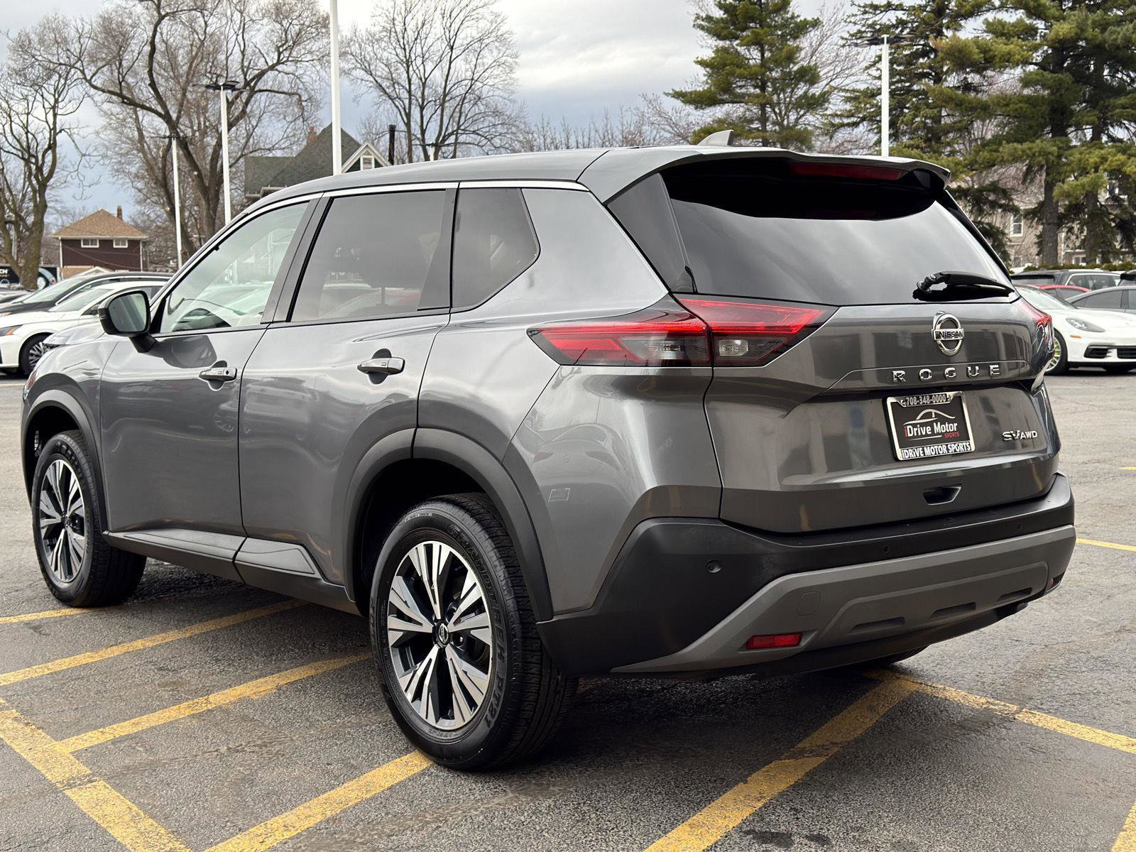 Used 2021 Nissan Rogue SV AWD/4WD image 6