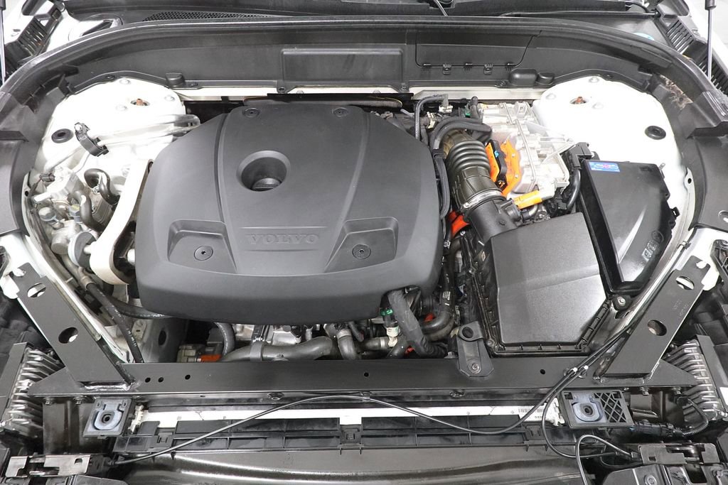 Used 2022 Volvo XC60 T8 Inscription w/ Advanced Package image 35