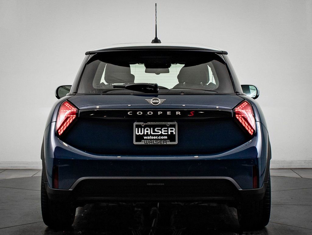 New 2026 MINI Cooper S image 7