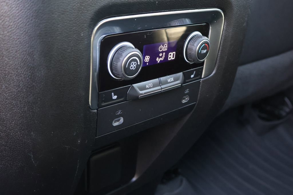 Used 2022 Chevrolet Tahoe High Country image 44