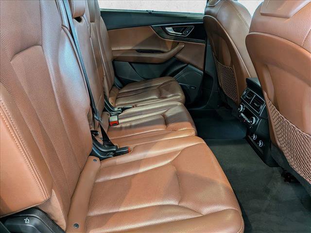 Used 2018 Audi Q7 3.0T Premium Plus w/ Premium Plus Package AWD/4WD image 21