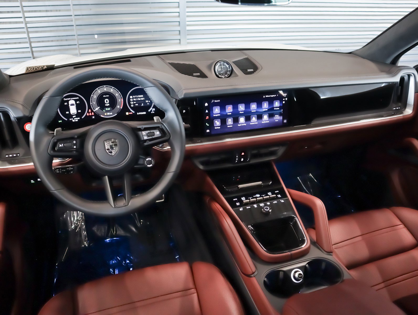 New 2026 Porsche Cayenne Turbo image 18