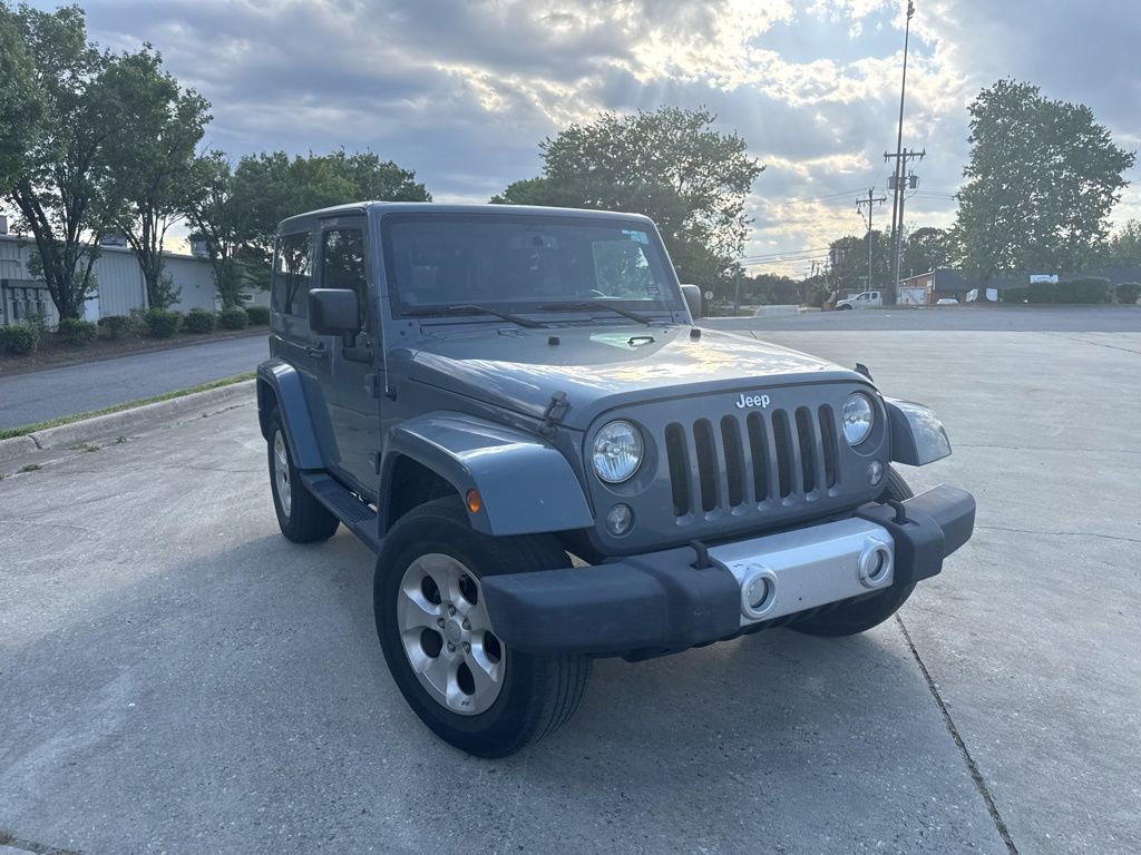 Used 2014 Jeep Wrangler Sahara w/ Connectivity Group AWD/4WD image 3