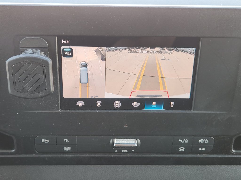 Used 2023 Mercedes-Benz Sprinter 2500 image 18
