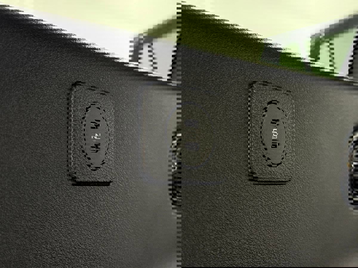 Used 2025 Lincoln Aviator Reserve w/ Jet Appearance Package image 37