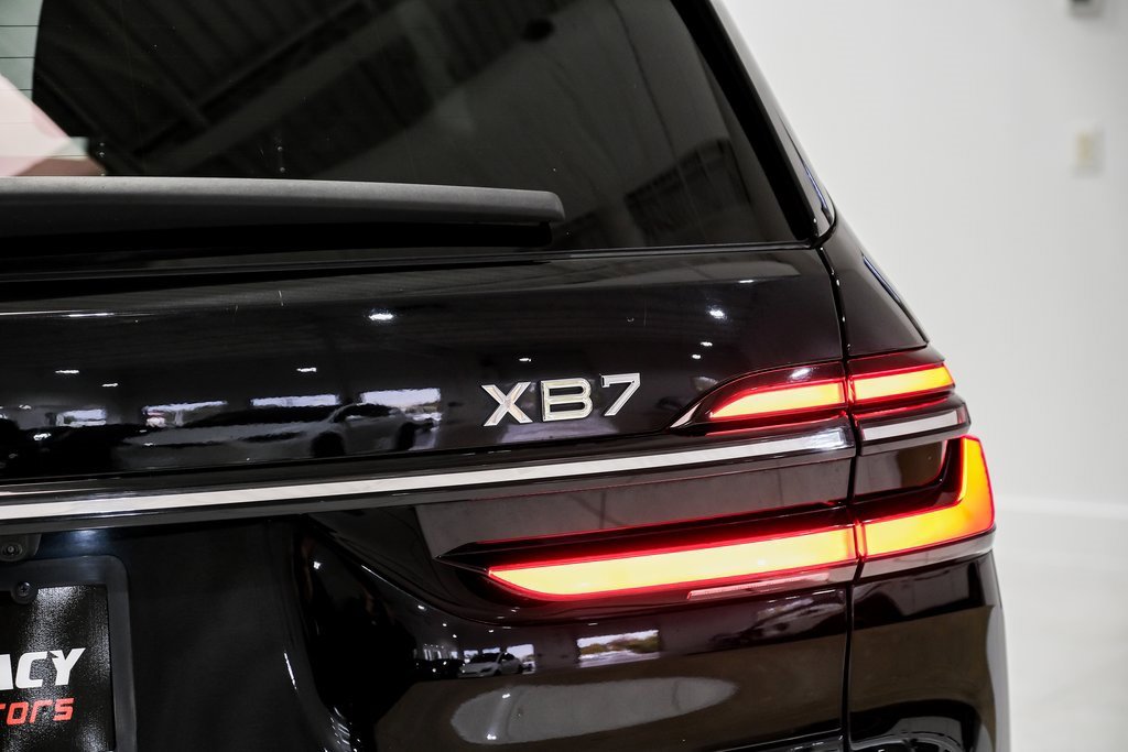 Used 2024 BMW ALPINA XB7 image 65