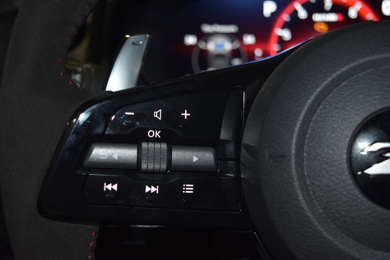 New 2024 Nissan Z NISMO w/ Floor Mat Package image 6