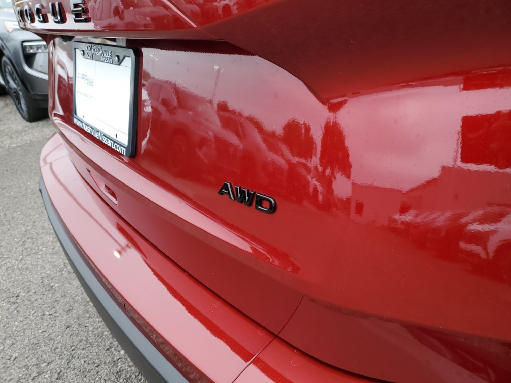 New 2026 Nissan Rogue Dark Armor AWD/4WD image 6