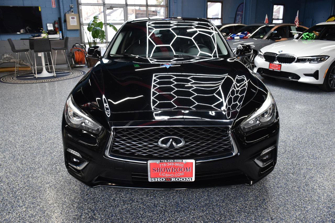 Used 2019 INFINITI Q50 Luxe w/ Essential Package (3.0T Luxe) image 9