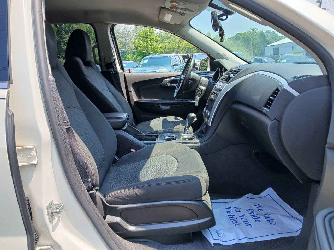 Used 2012 Chevrolet Traverse LT image 13