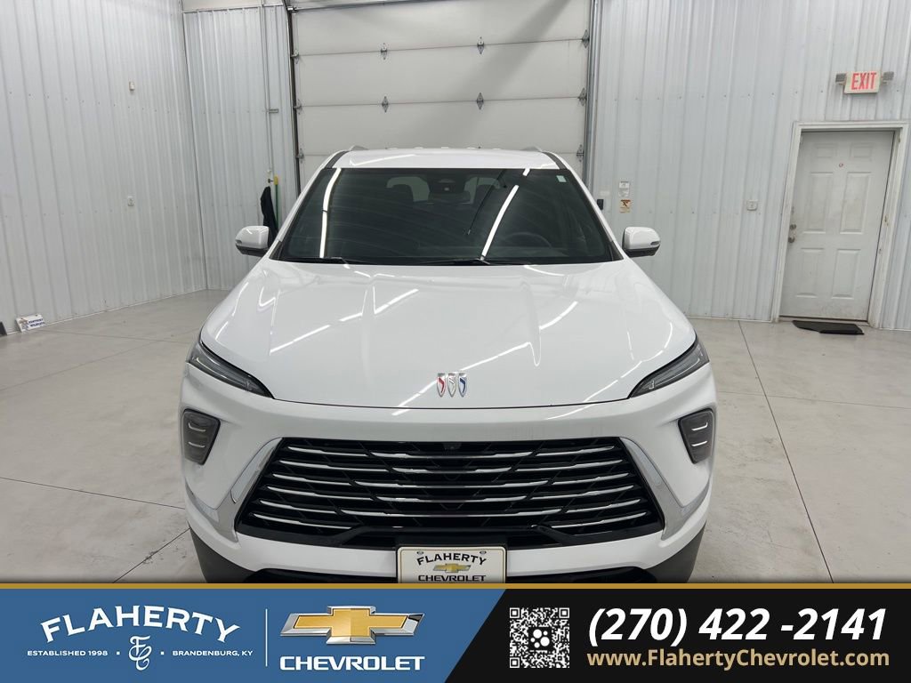 Used 2025 Buick Enclave Preferred AWD/4WD image 7