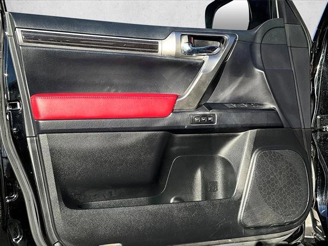 Used 2023 Lexus GX 460 Premium image 18