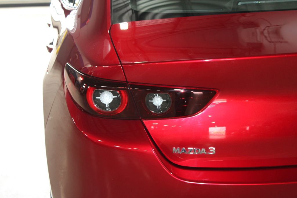 Used 2023 MAZDA MAZDA3 s image 36