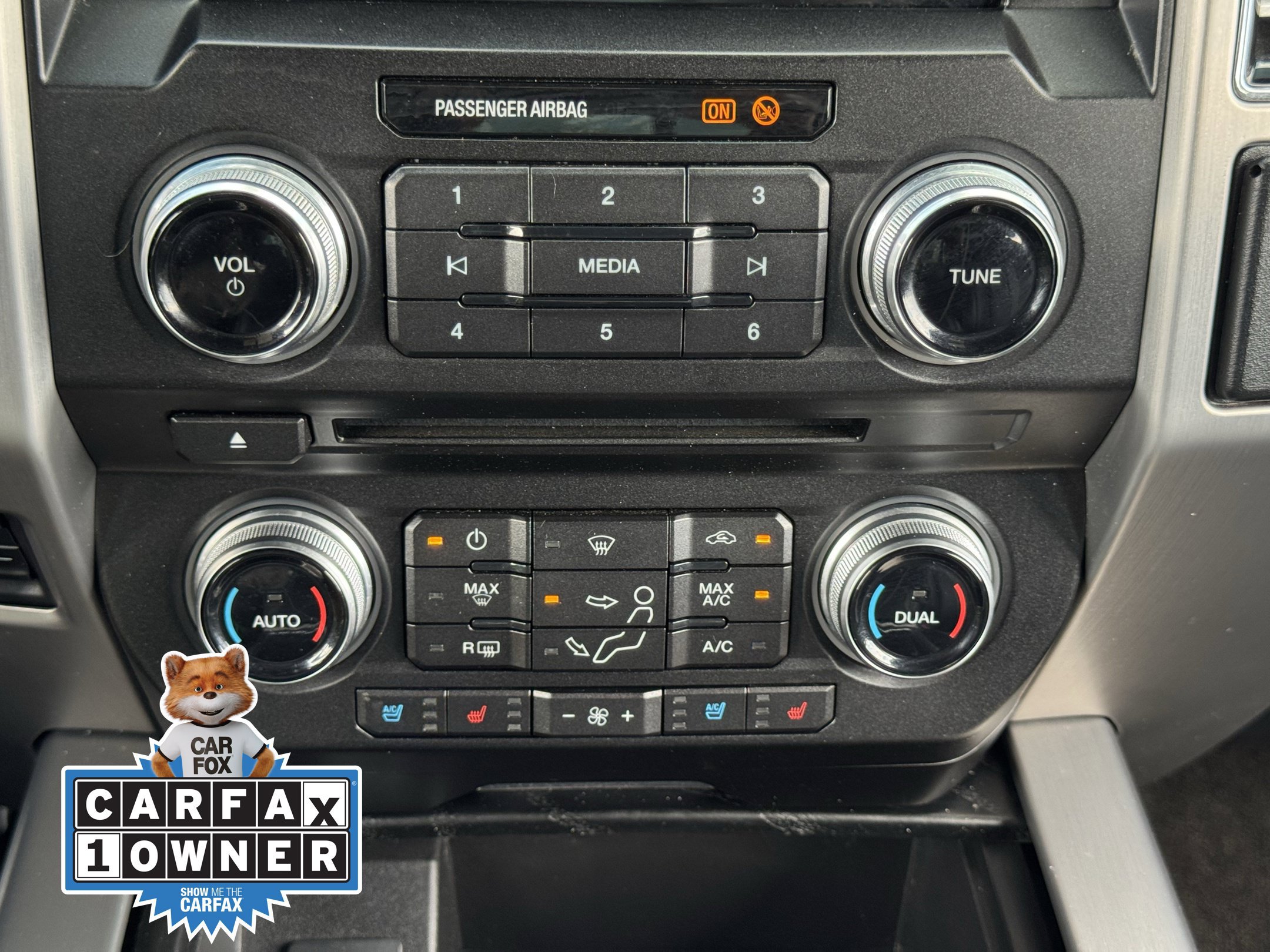 Used 2018 Ford F250 Platinum w/ Platinum Ultimate Package AWD/4WD image 20