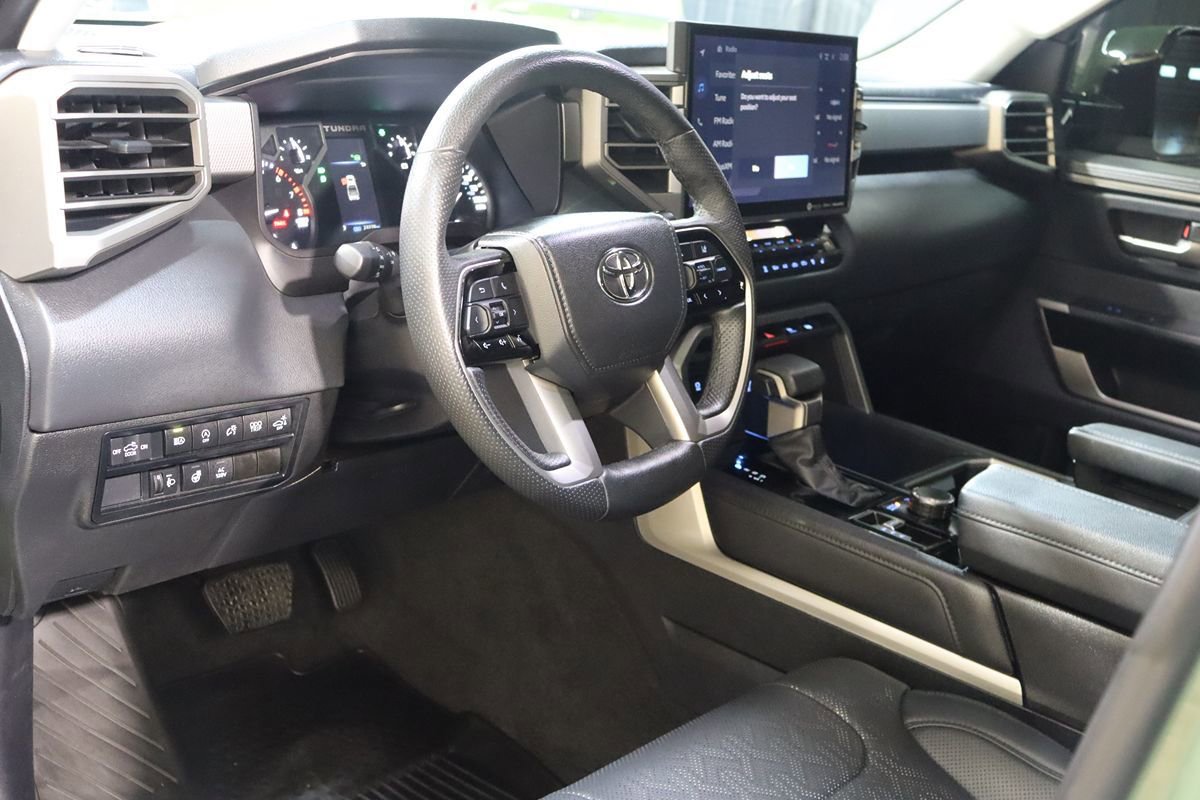 Used 2023 Toyota Tundra Limited w/ Power Package AWD/4WD image 41