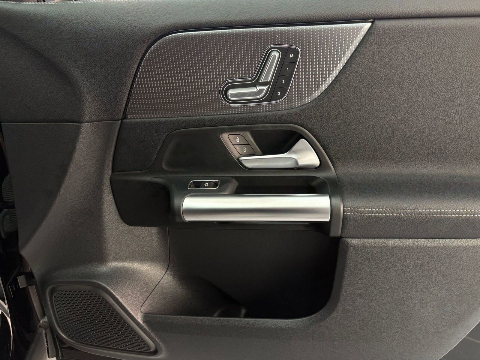 Certified 2023 Mercedes-Benz GLA 250 image 21