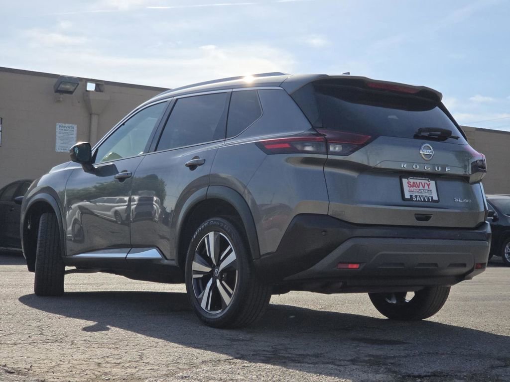 Used 2021 Nissan Rogue SL AWD/4WD image 17