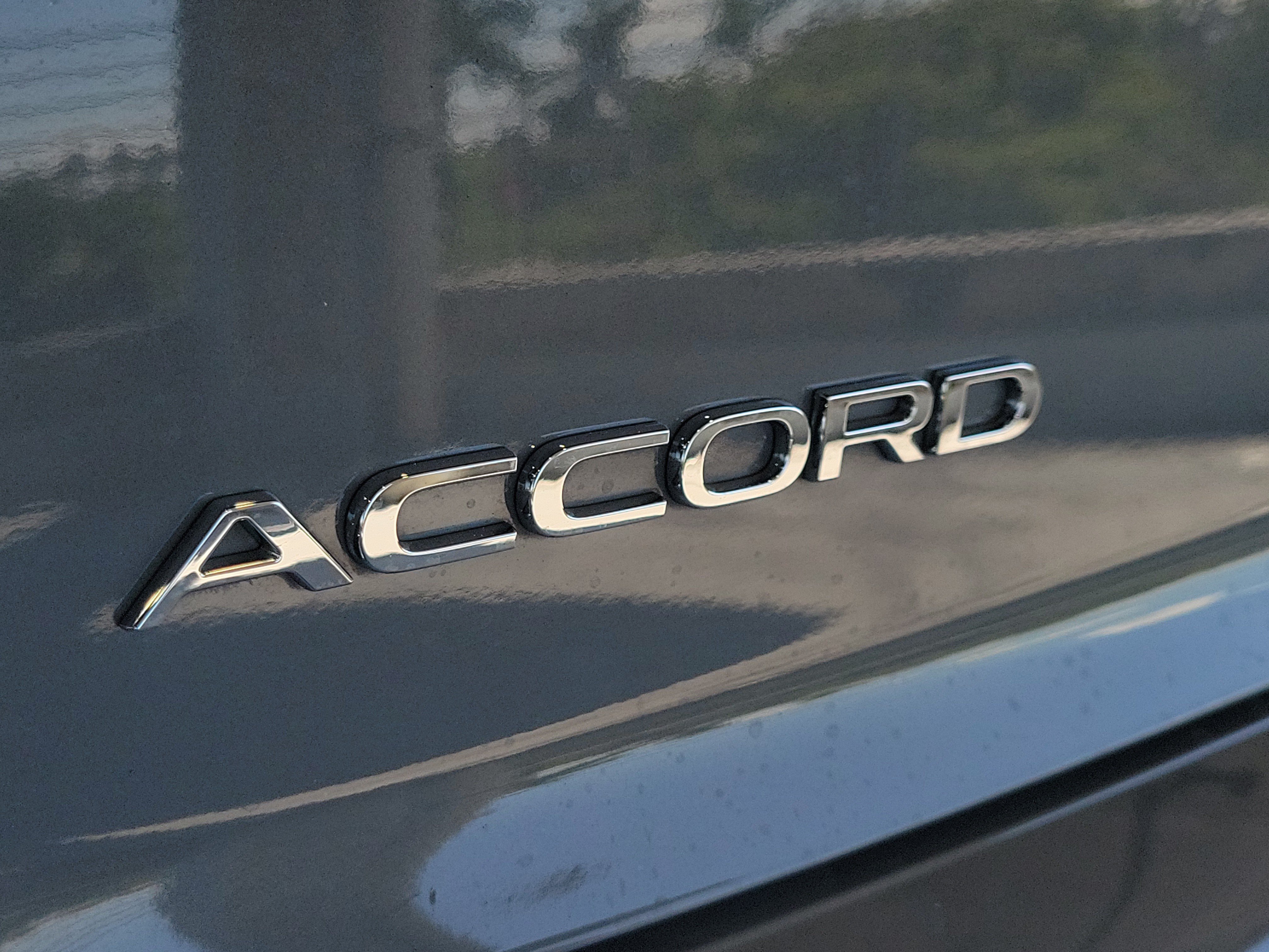Used 2025 Honda Accord Sport image 7