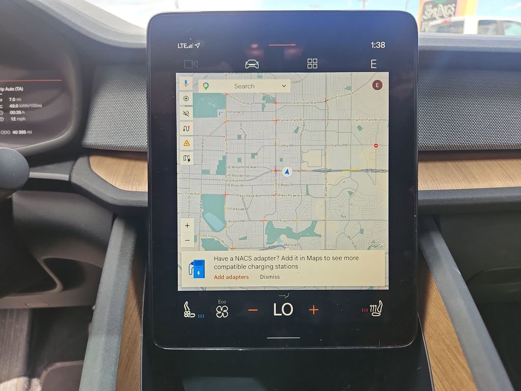 Used 2021 Polestar Polestar 2 w/ Performance Package image 19