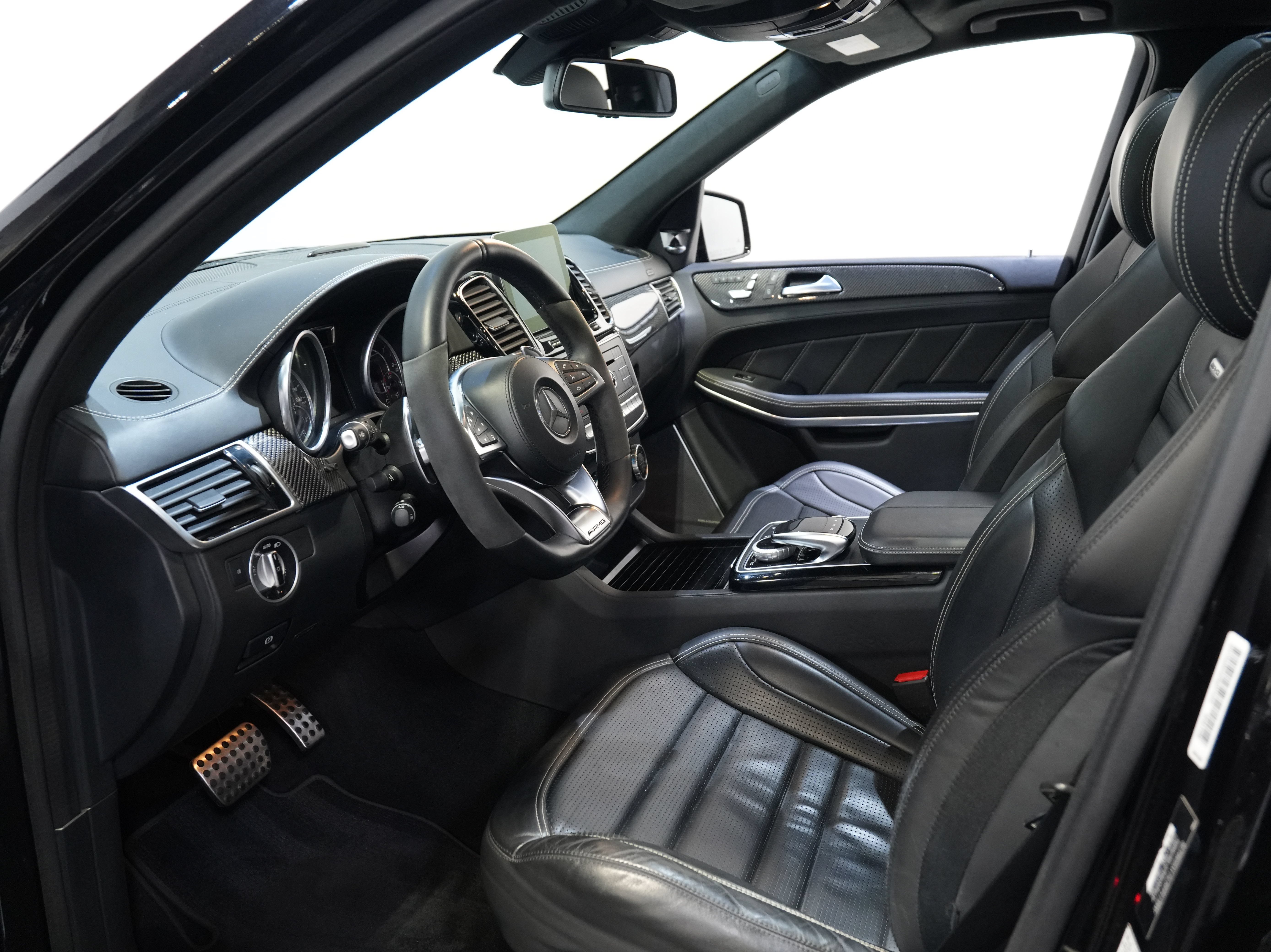 Used 2017 Mercedes-Benz GLS 63 AMG 4MATIC image 32
