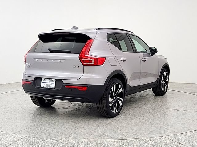 New 2026 Volvo XC40 B5 Plus w/ Climate Package AWD/4WD image 5