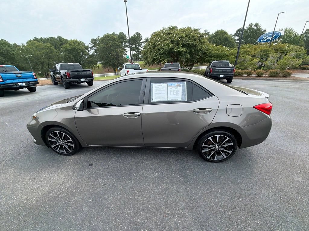 Used 2019 Toyota Corolla SE FWD image 21