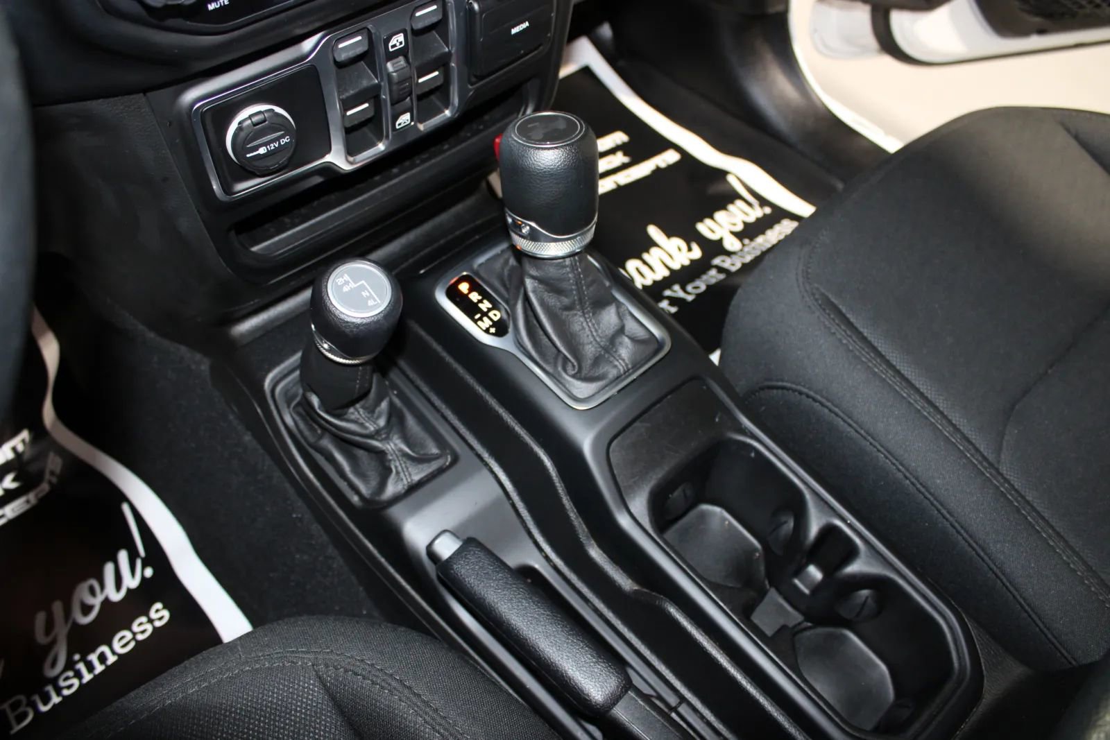 Used 2020 Jeep Wrangler Unlimited Sport S image 27