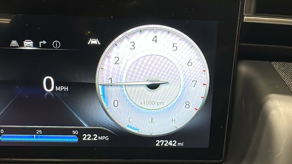 Certified 2024 Hyundai Santa Cruz Limited image 12