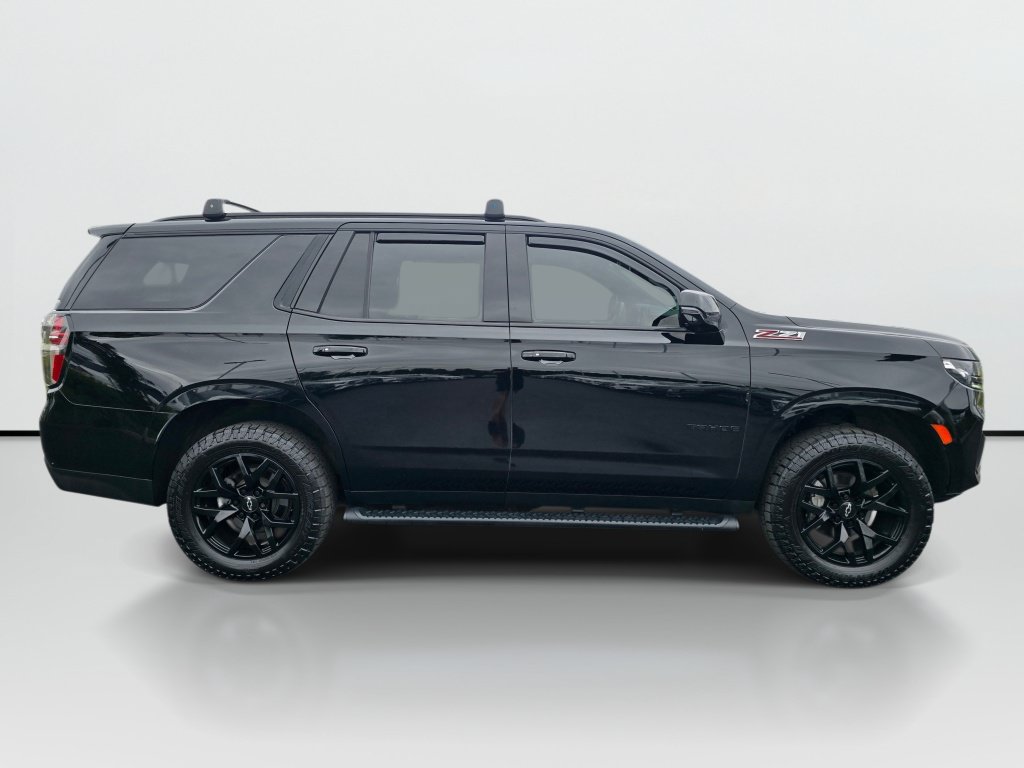 Used 2022 Chevrolet Tahoe Z71 w/ Z71 Off-Road Package AWD/4WD image 7