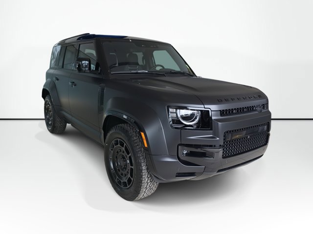 New 2026 Land Rover Defender 110 OCTA image 3