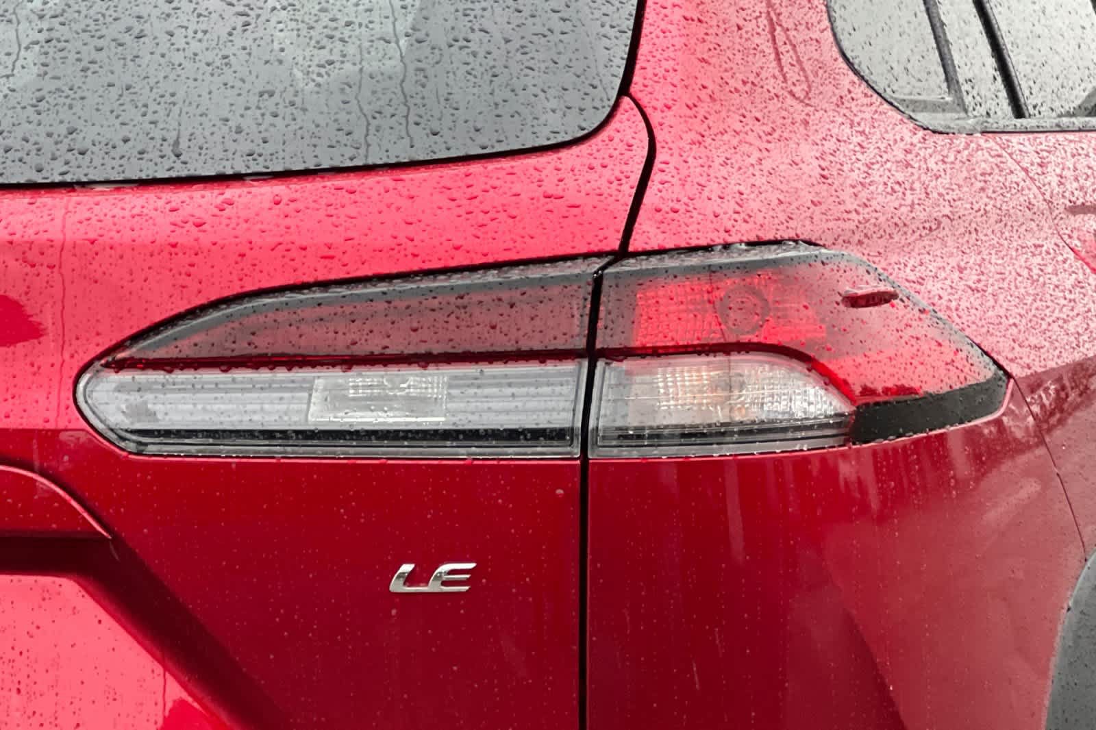 New 2026 Toyota Corolla Cross LE w/ Moonroof Package FWD image 27