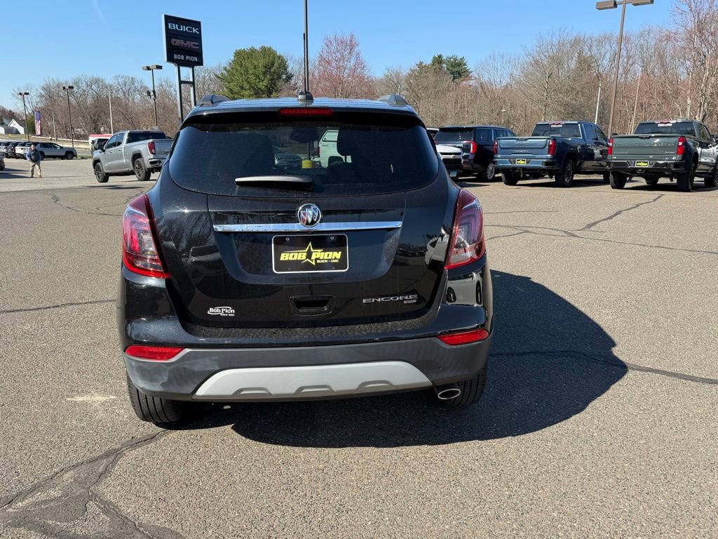 Certified 2020 Buick Encore Essence w/ Experience Buick Package image 5