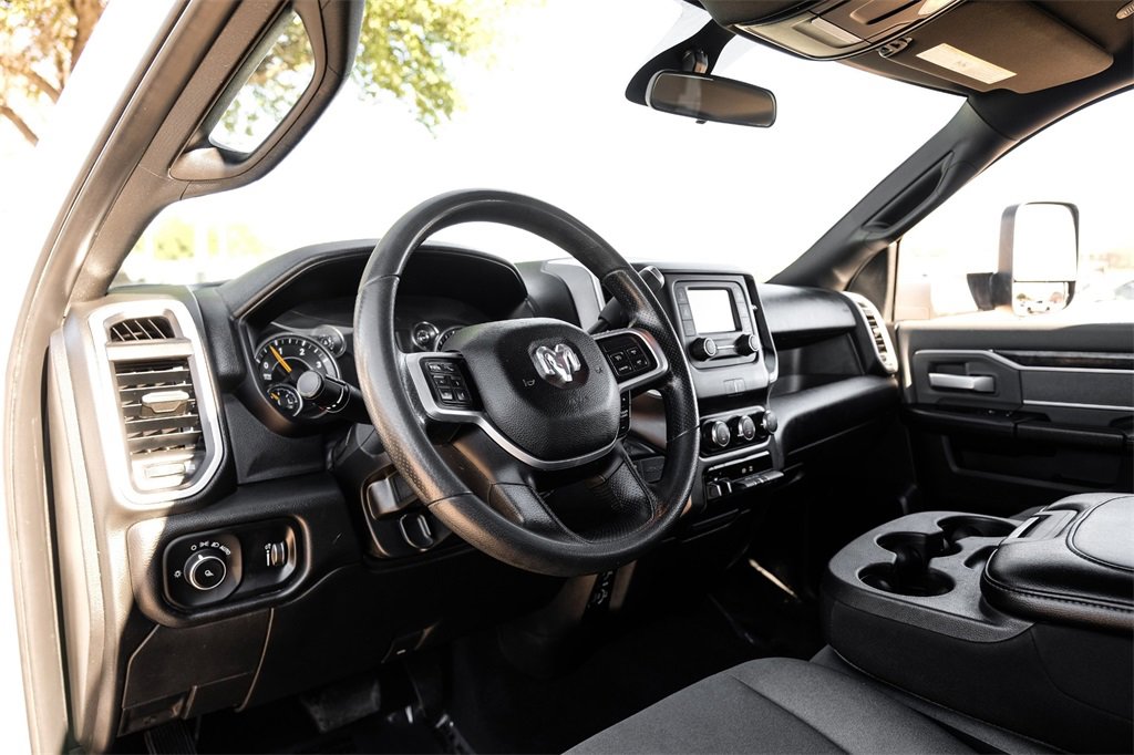 Used 2021 RAM 2500 Big Horn image 2