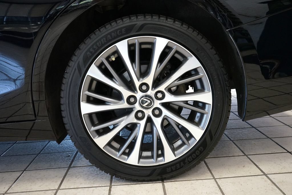 Used 2021 Lexus ES 250 w/ Premium Package AWD/4WD image 56