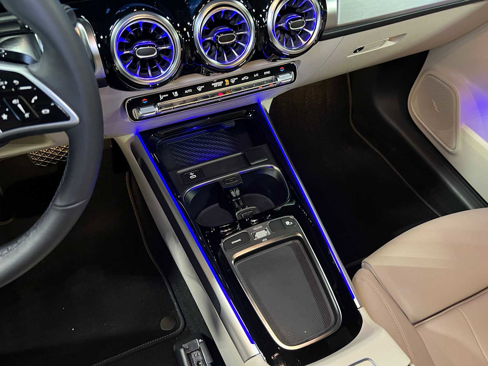 Certified 2025 Mercedes-Benz GLB 250 GLB 250 image 28