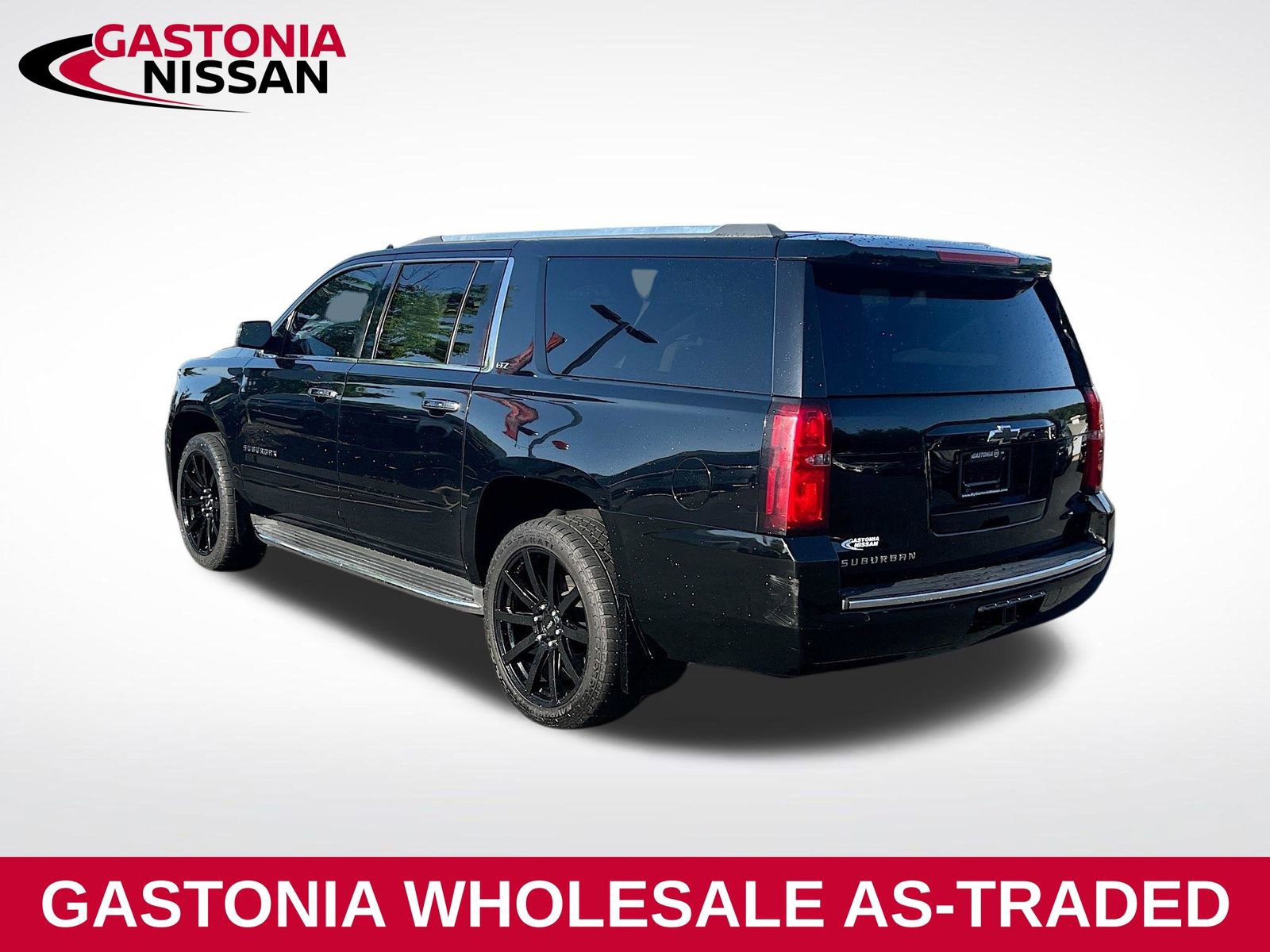 Used 2016 Chevrolet Suburban LTZ image 5
