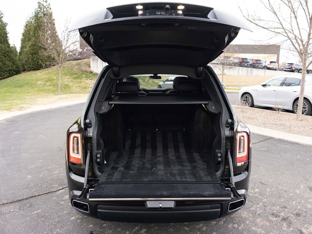 Used 2019 Rolls-Royce Cullinan image 61