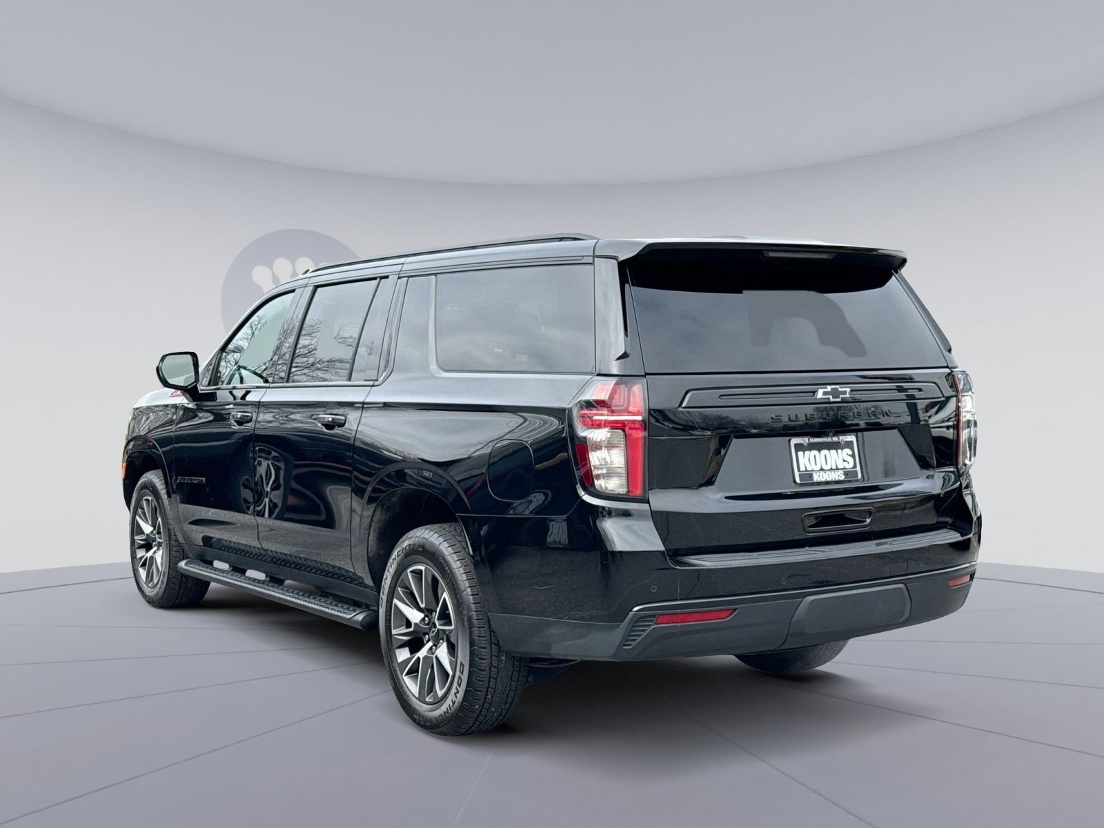 Used 2023 Chevrolet Suburban Z71 image 4