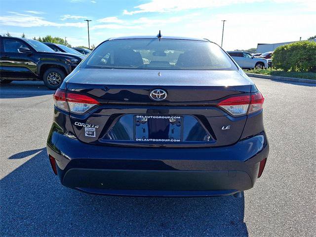 Certified 2021 Toyota Corolla LE w/ Carpet Mat Package (TMS) FWD image 5