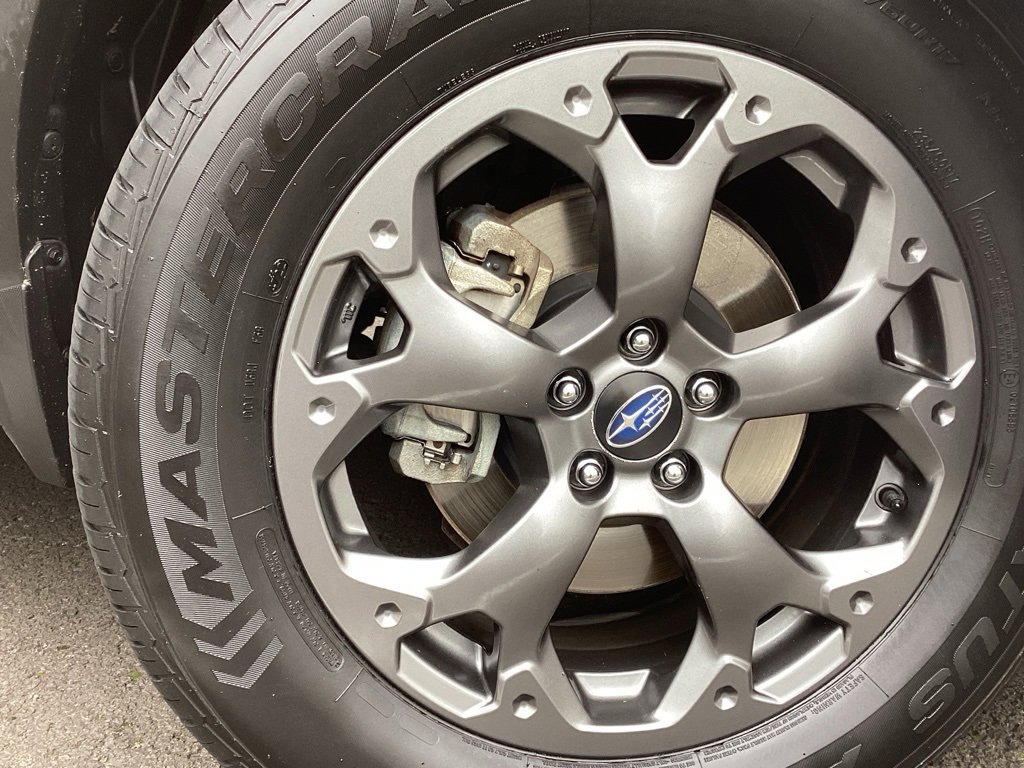 Used 2022 Subaru Crosstrek 2.5i Sport w/ Moonroof Package image 15