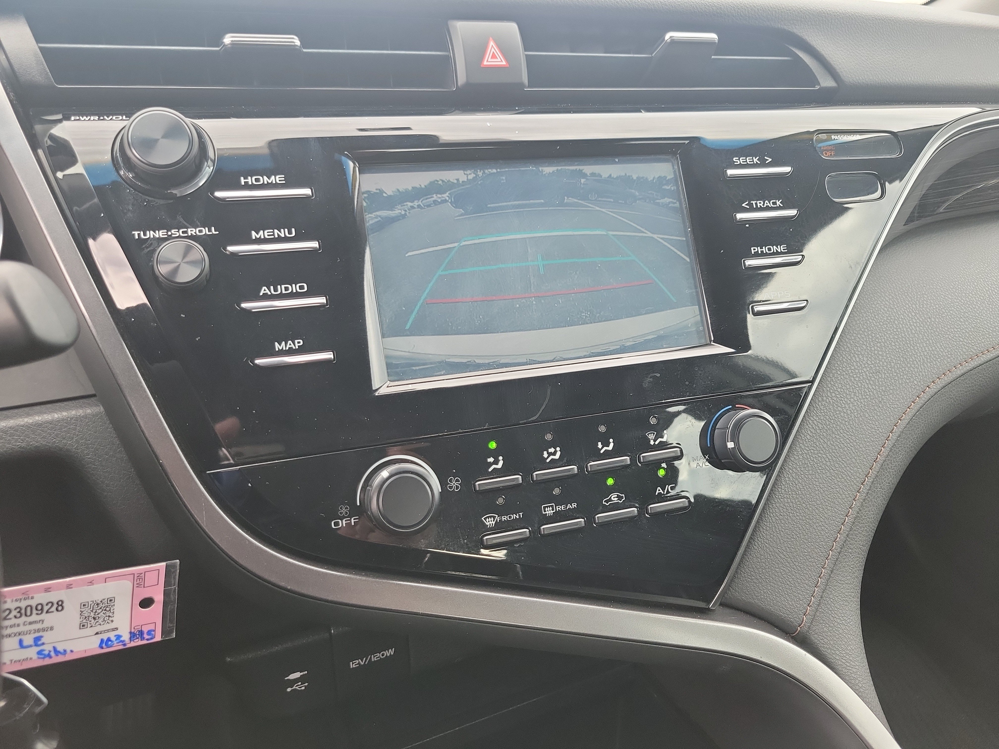 Certified 2019 Toyota Camry LE FWD image 18