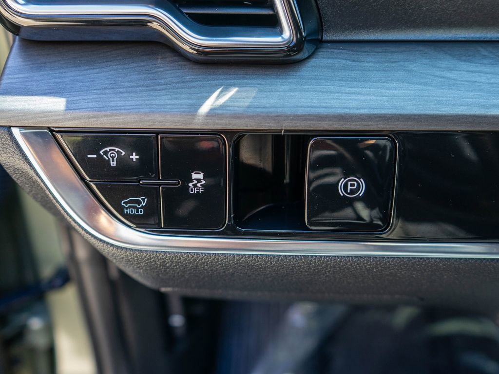 Certified 2024 Kia Sportage X-Line w/ X-Line Premium Package AWD/4WD image 18