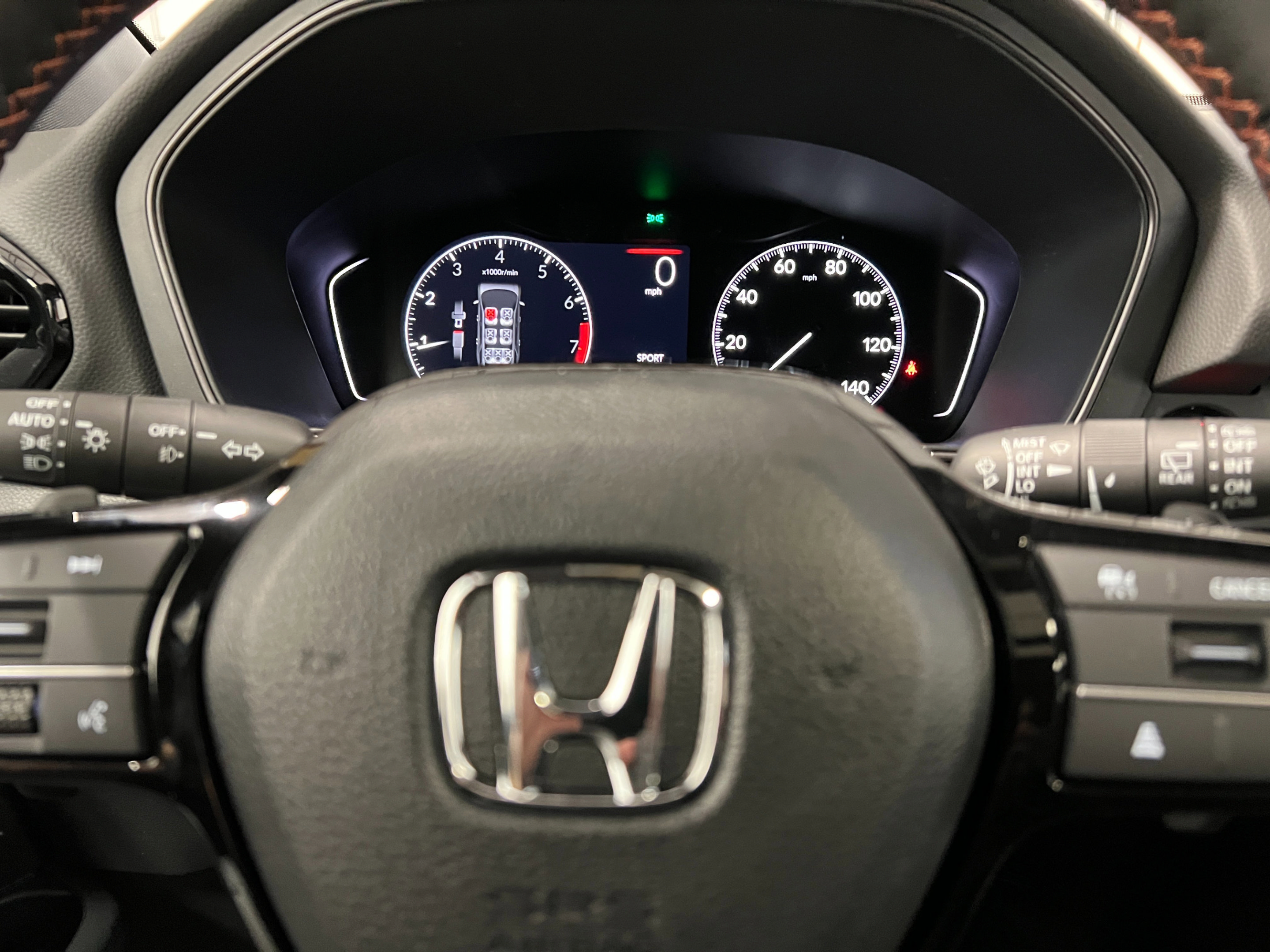 Used 2025 Honda Pilot TrailSport image 23