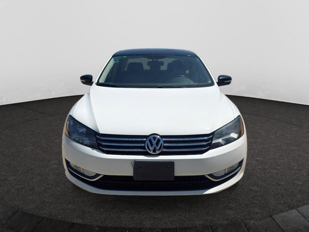 Used 2015 Volkswagen Passat 1.8T Sport FWD image 2